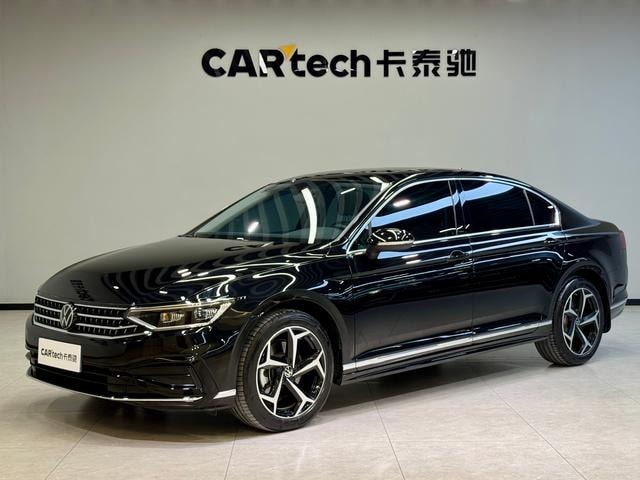 Main__Slider__Photo:undefined undefined 2025-0