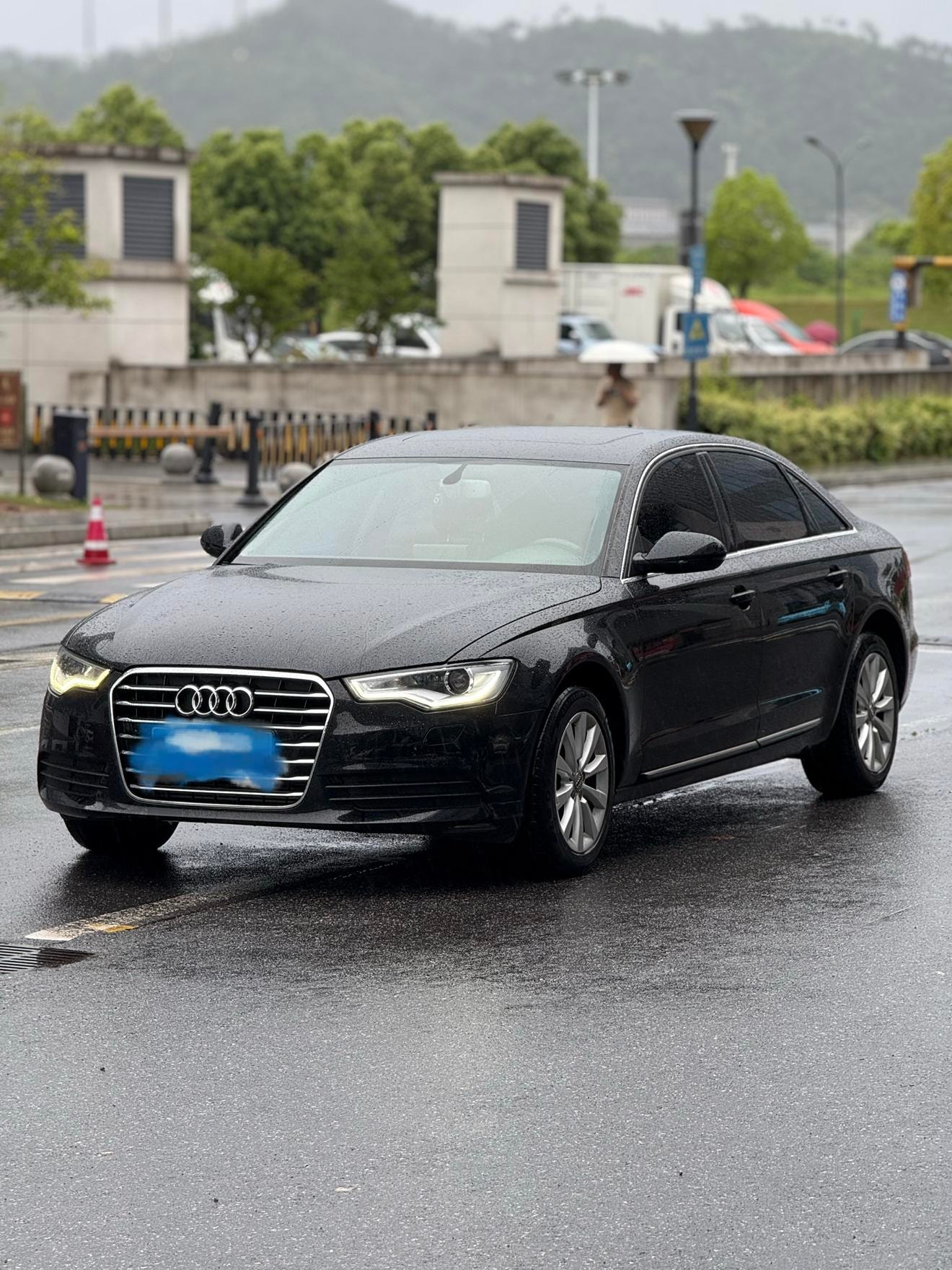Main__Slider__Photo:undefined undefined 2014-0