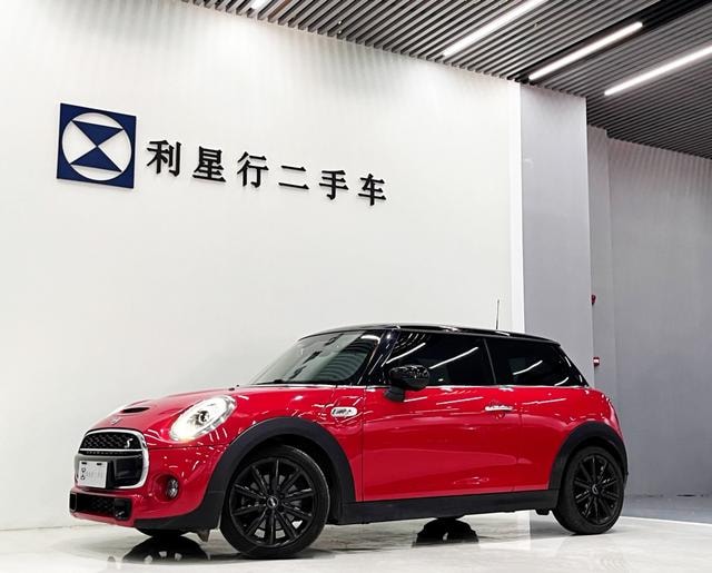 Main__Slider__Photo:undefined undefined 2021-0
