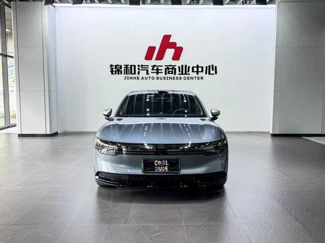 Main__Slider__Photo:undefined undefined 2025-1