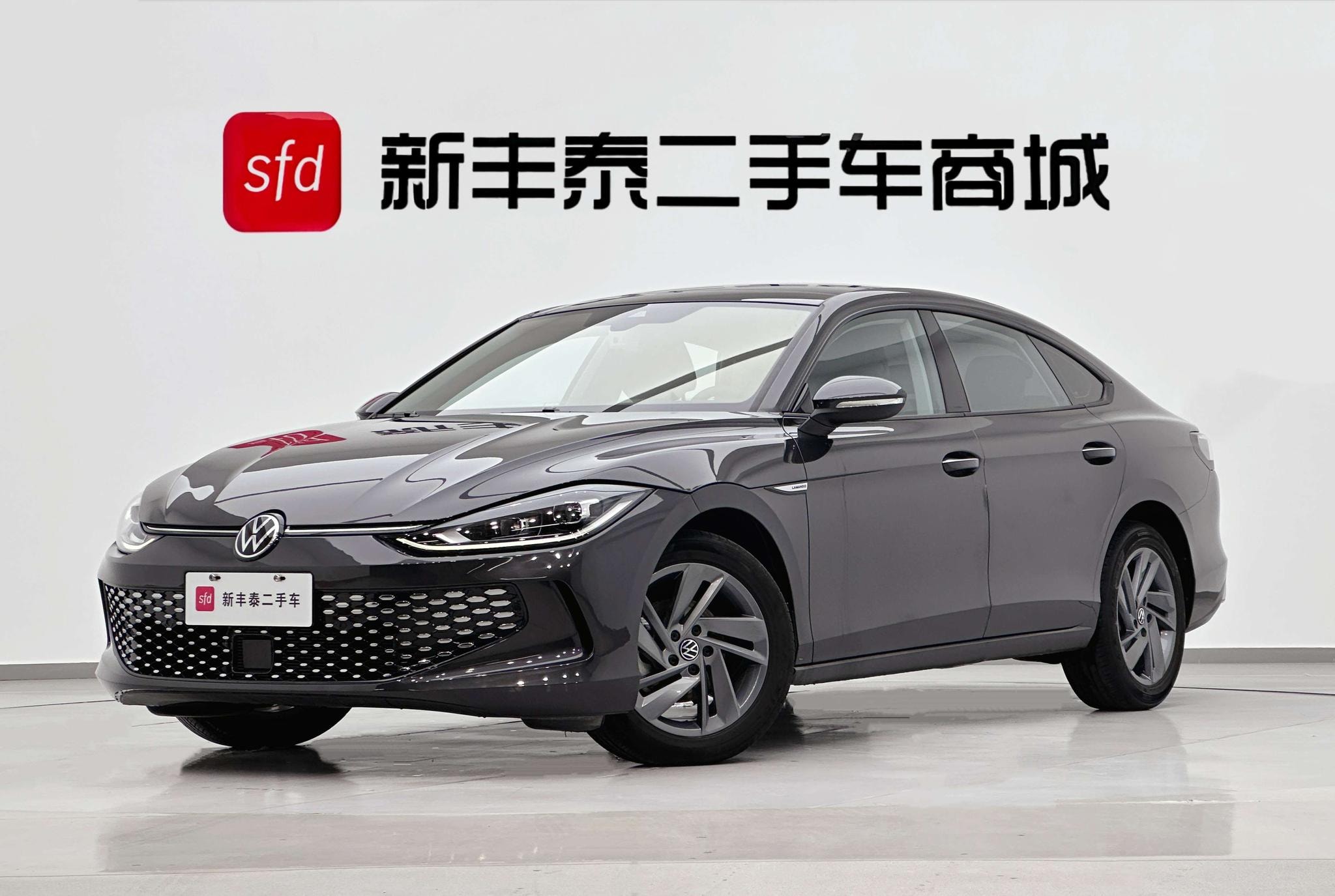 Main__Slider__Photo:undefined undefined 2024-0