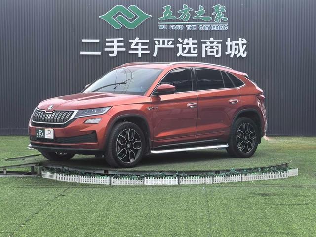 Main__Slider__Photo:undefined undefined 2019-0