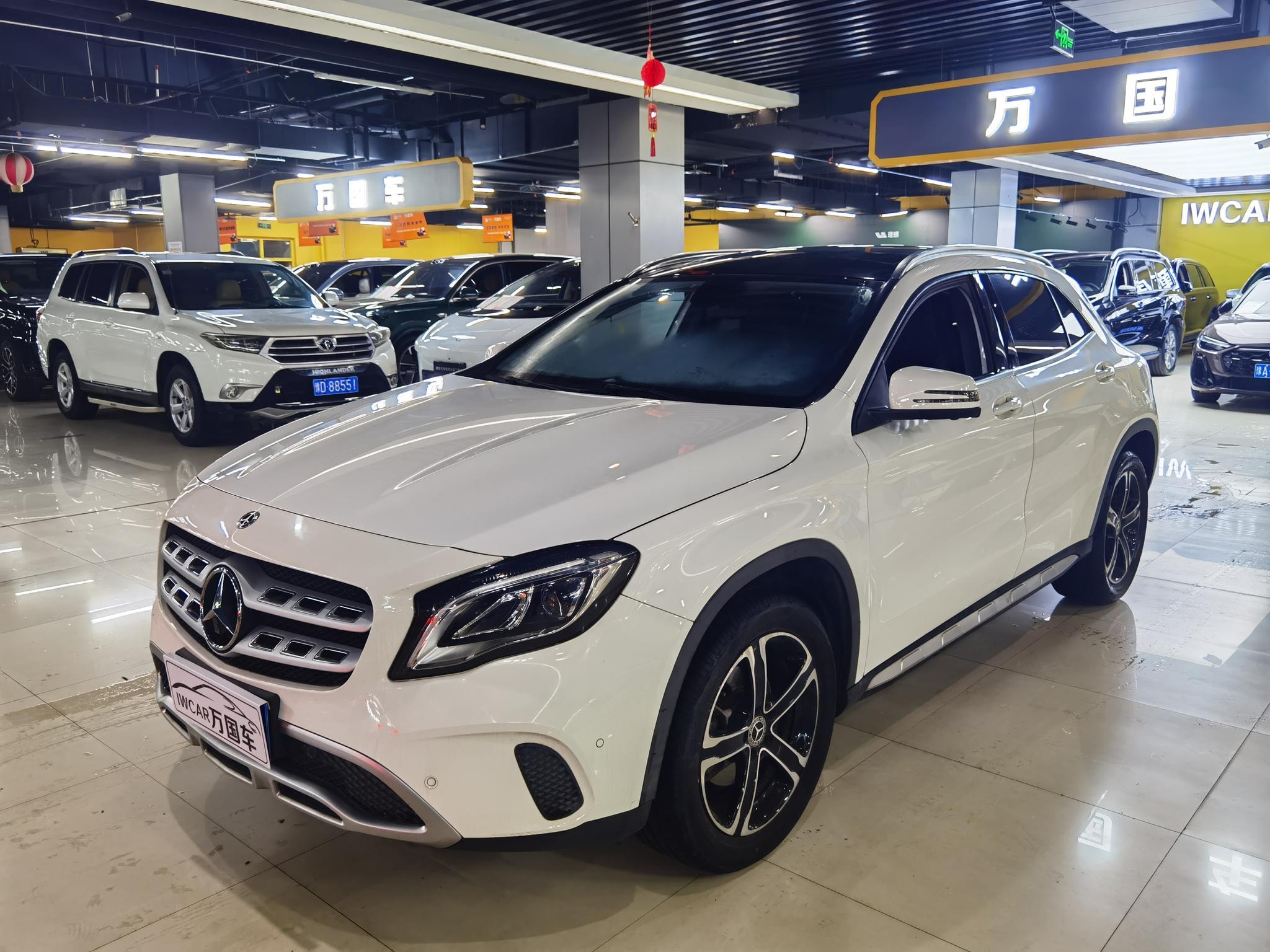 Main__Slider__Photo:undefined undefined 2018-0