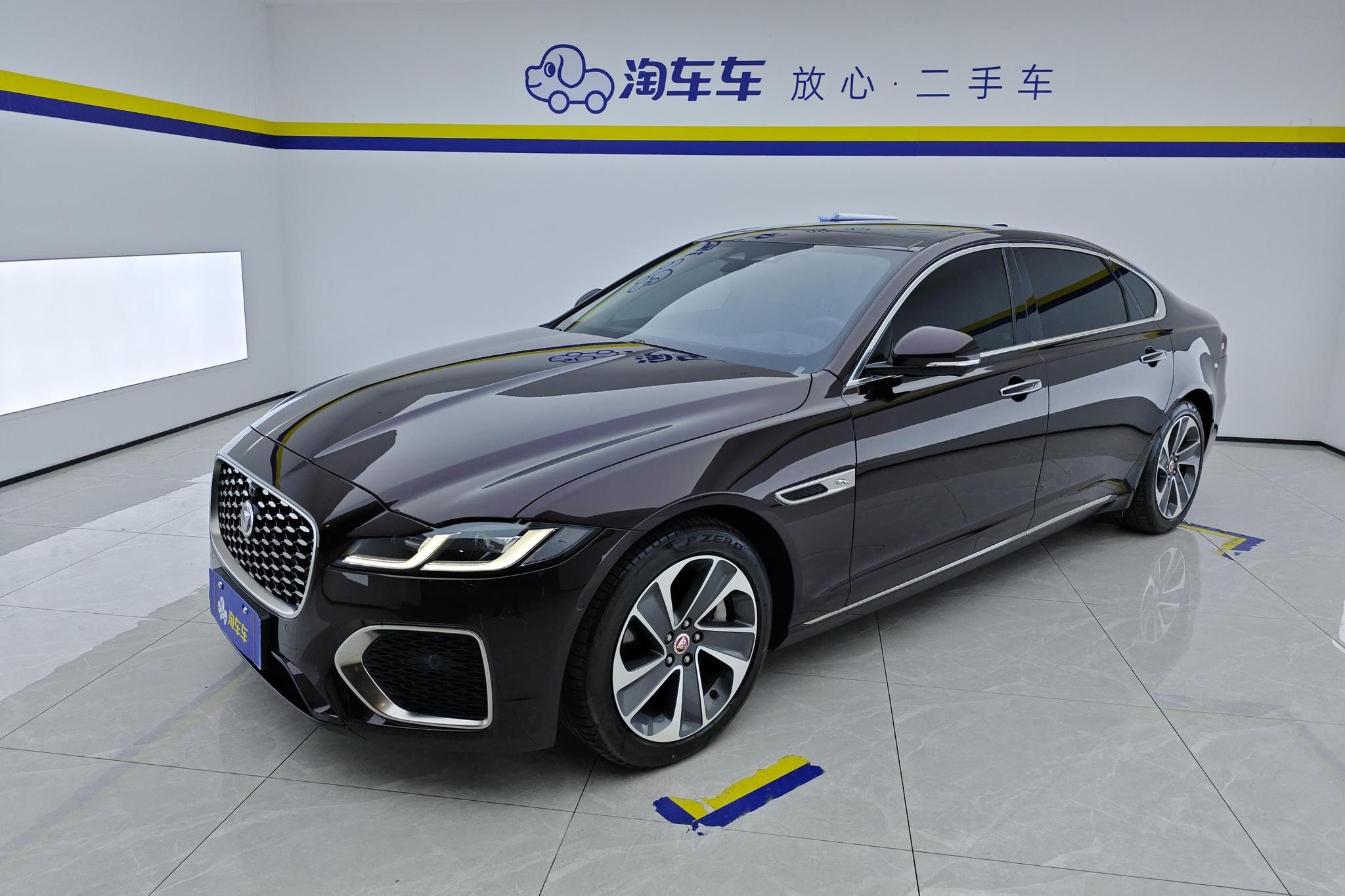 Main__Slider__Photo:undefined undefined 2021-0