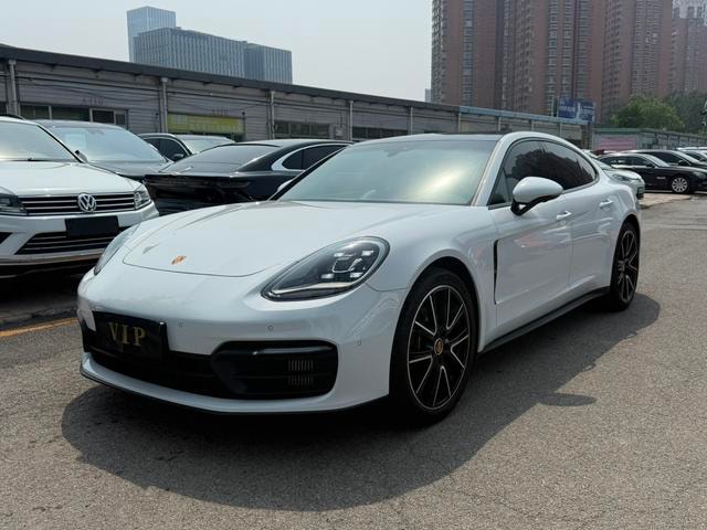 Main__Slider__Photo:undefined undefined 2023-0