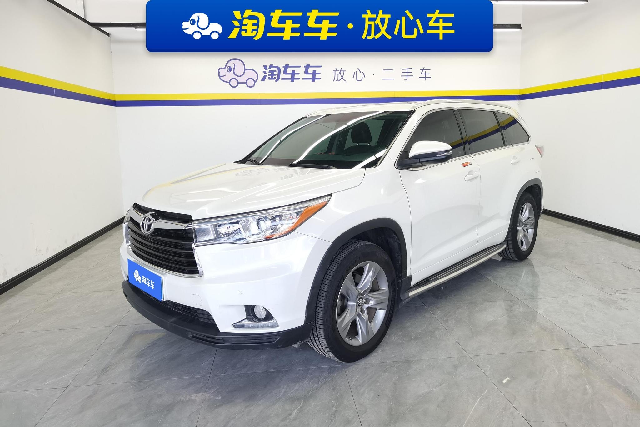 Main__Slider__Photo:undefined undefined 2017-0