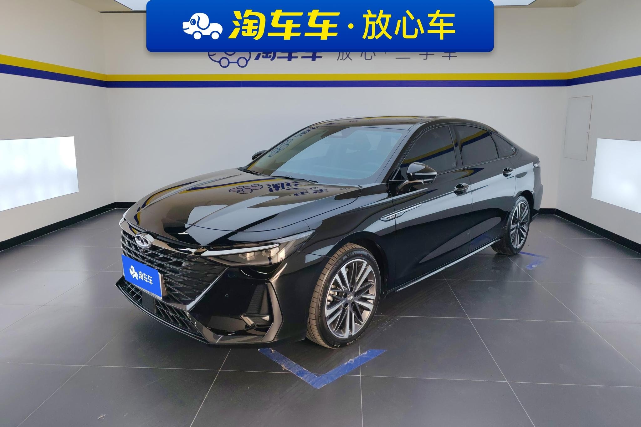 Main__Slider__Photo:undefined undefined 2023-0