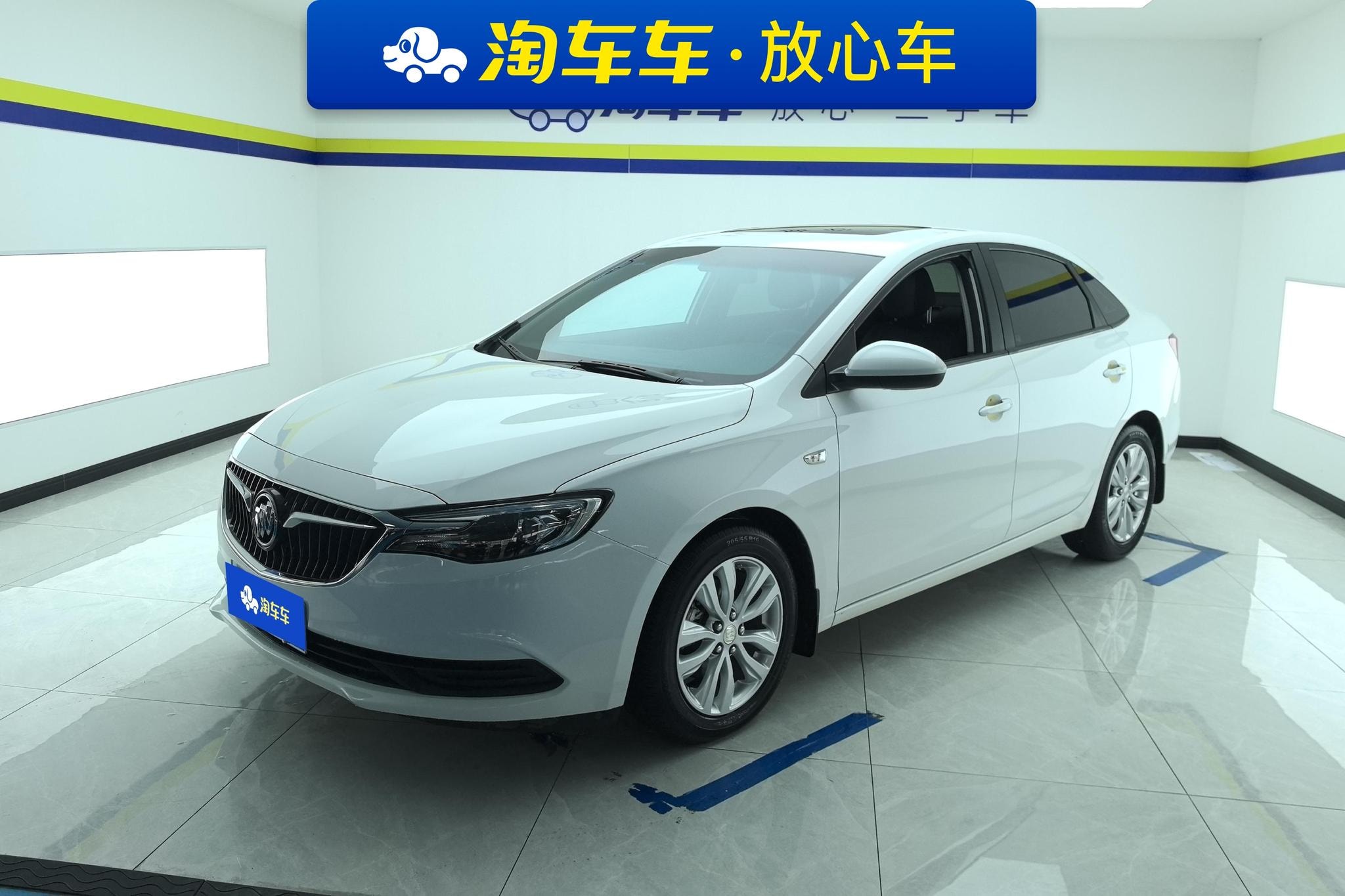 Main__Slider__Photo:undefined undefined 2021-0