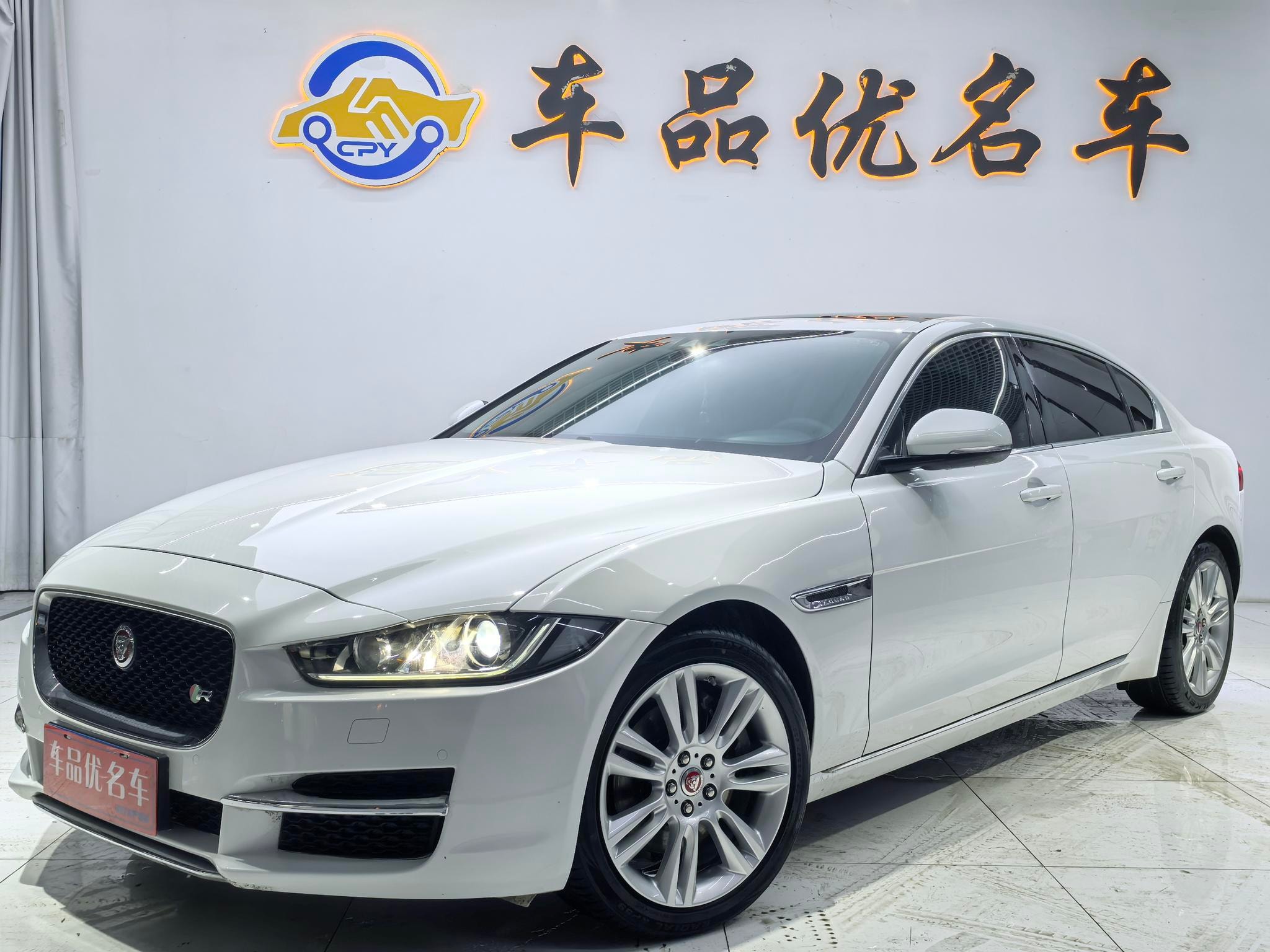 Main__Slider__Photo:undefined undefined 2019-0
