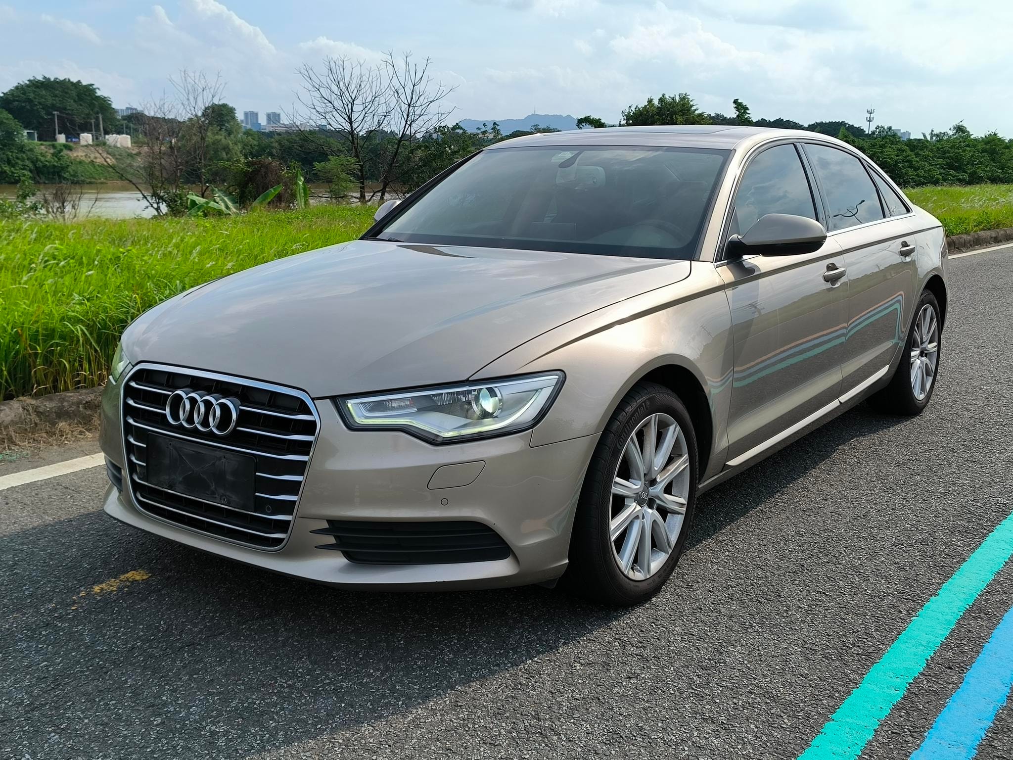 Main__Slider__Photo:undefined undefined 2015-0