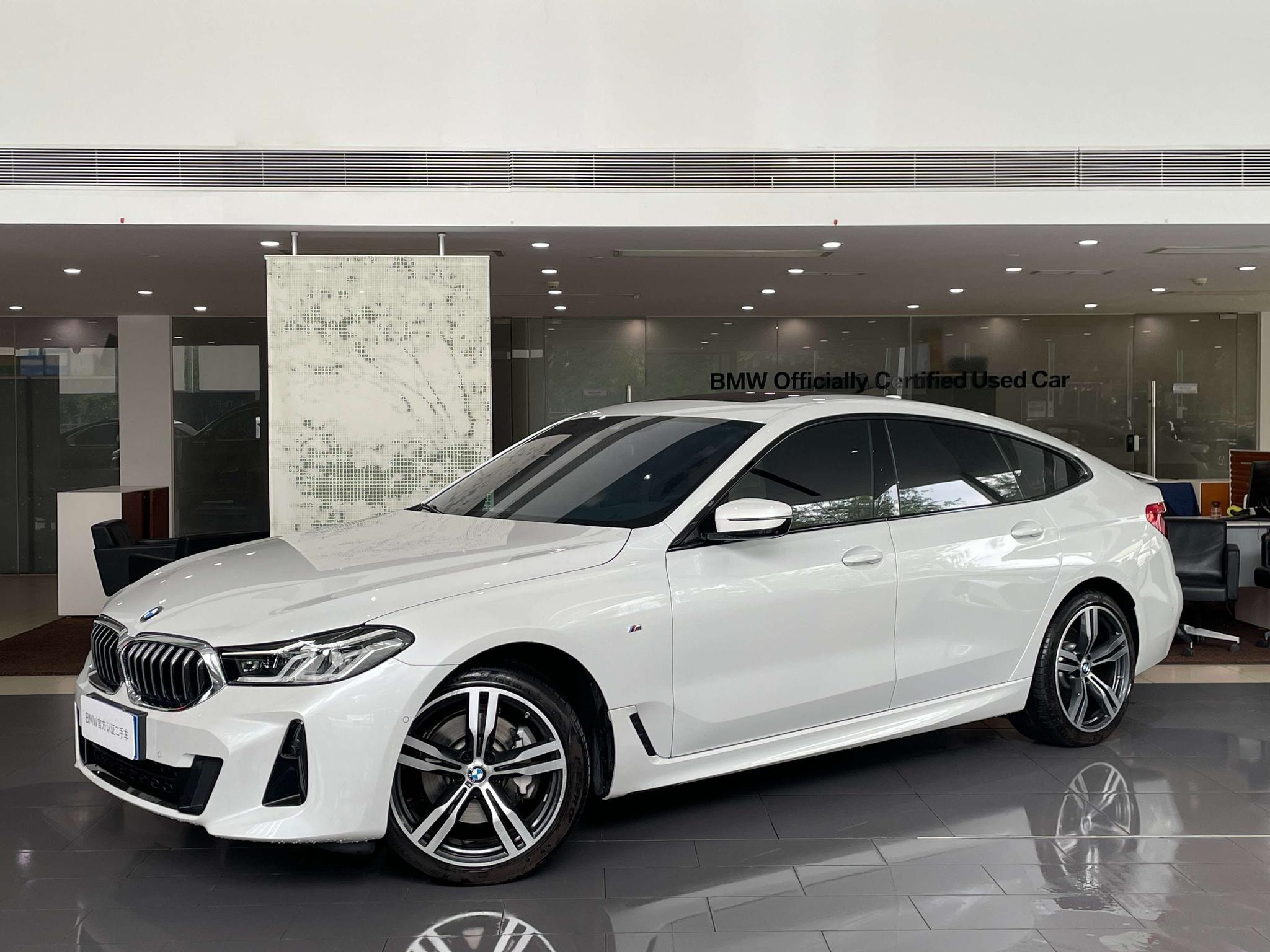 Main__Slider__Photo:undefined undefined 2022-0