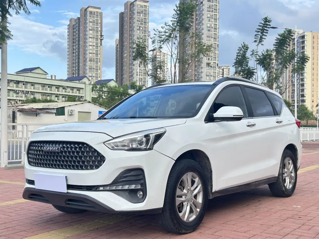 Main__Slider__Photo:undefined undefined 2019-0