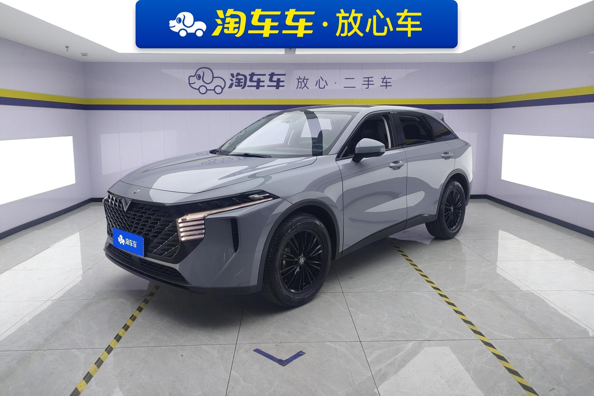 Main__Slider__Photo:undefined undefined 2023-0