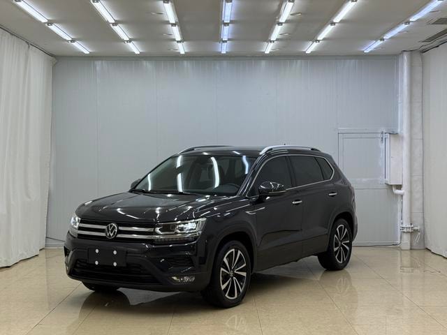 Main__Slider__Photo:undefined undefined 2022-0