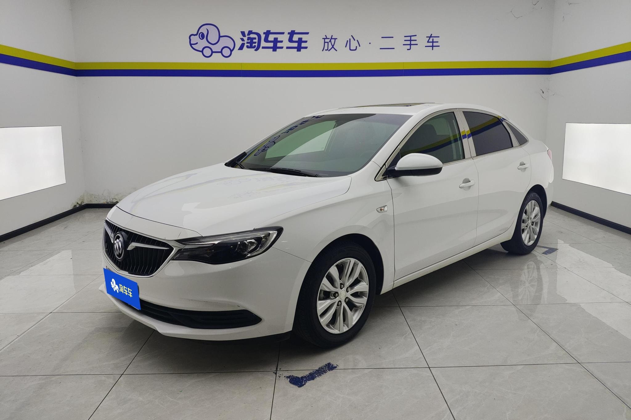 Main__Slider__Photo:undefined undefined 2021-0
