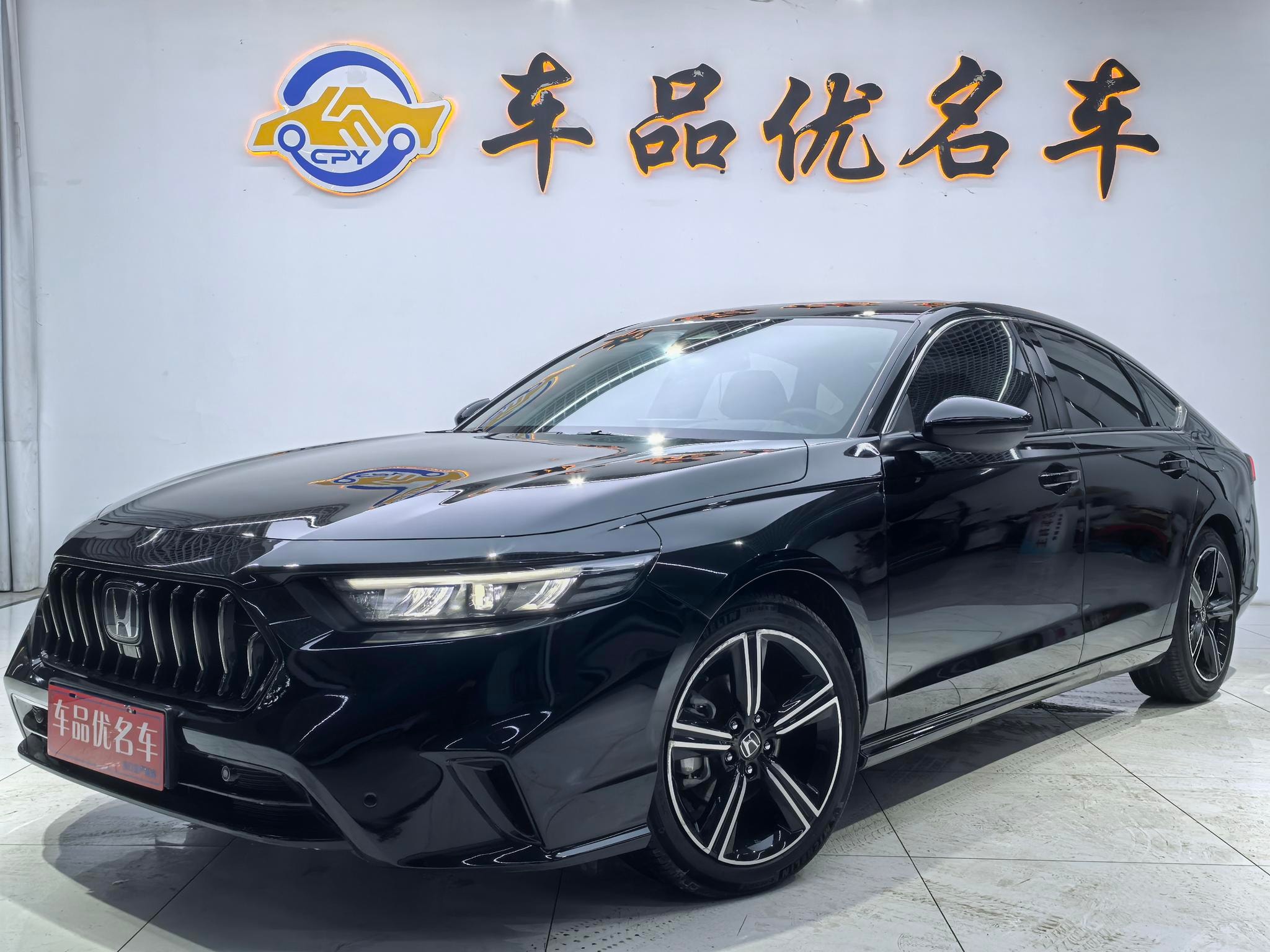 Main__Slider__Photo:undefined undefined 2023-0