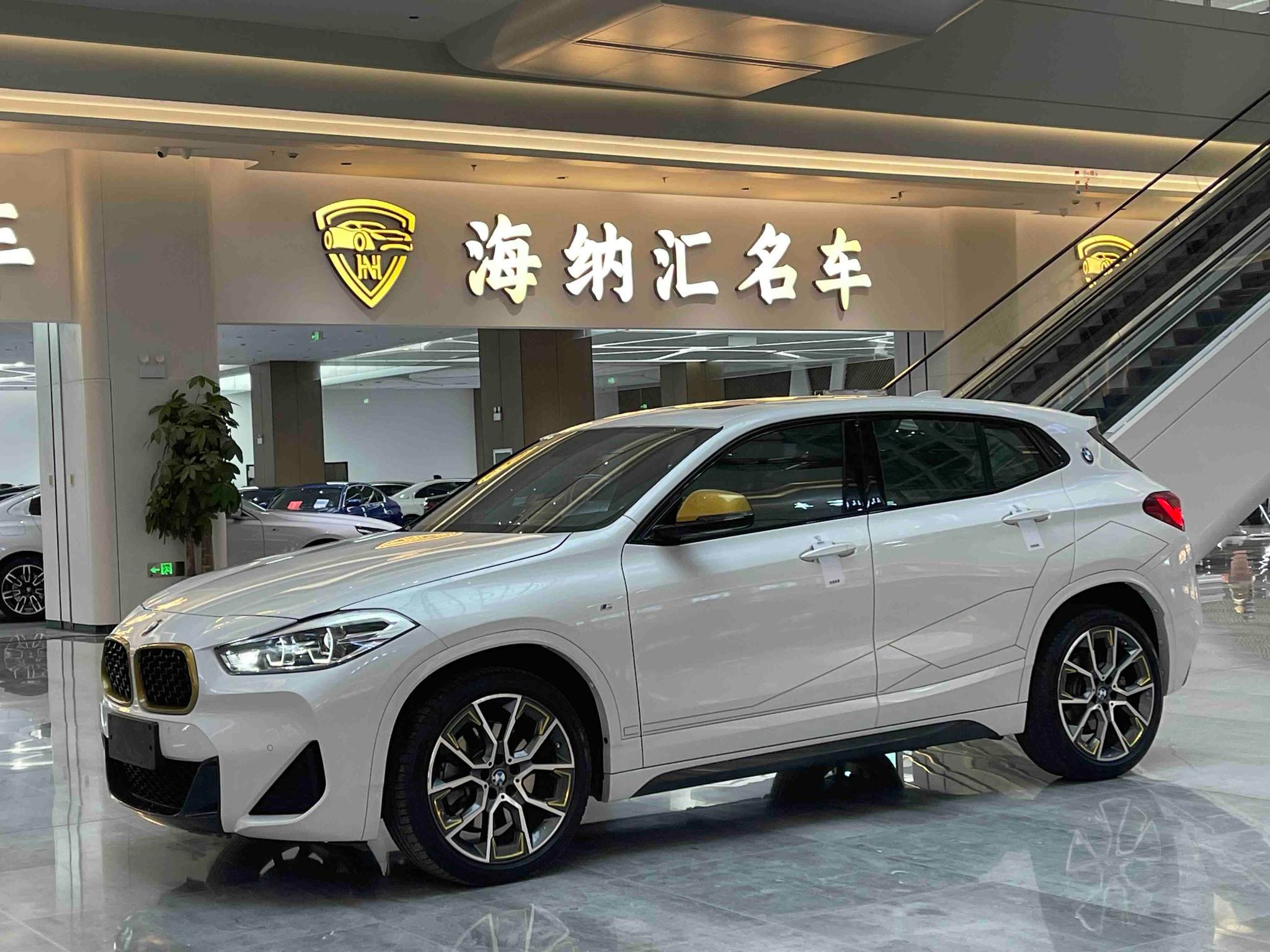 Main__Slider__Photo:undefined undefined 2023-0