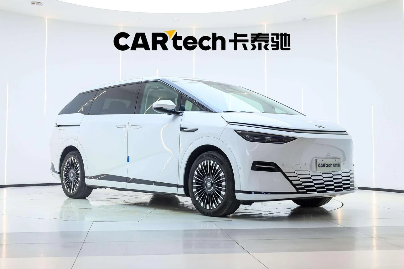 Main__Slider__Photo:undefined undefined 2025-1