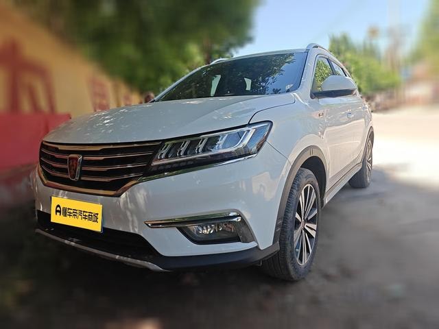 Main__Slider__Photo:undefined undefined 2019-0