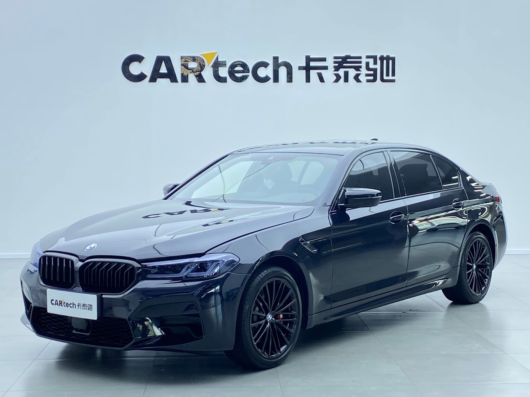 Main__Slider__Photo:undefined undefined 2022-0