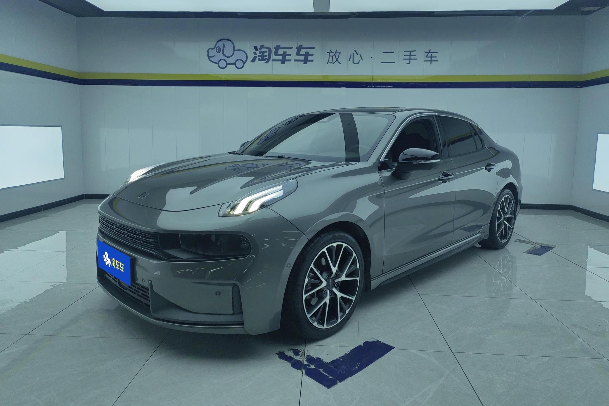 Main__Slider__Photo:undefined undefined 2021-0