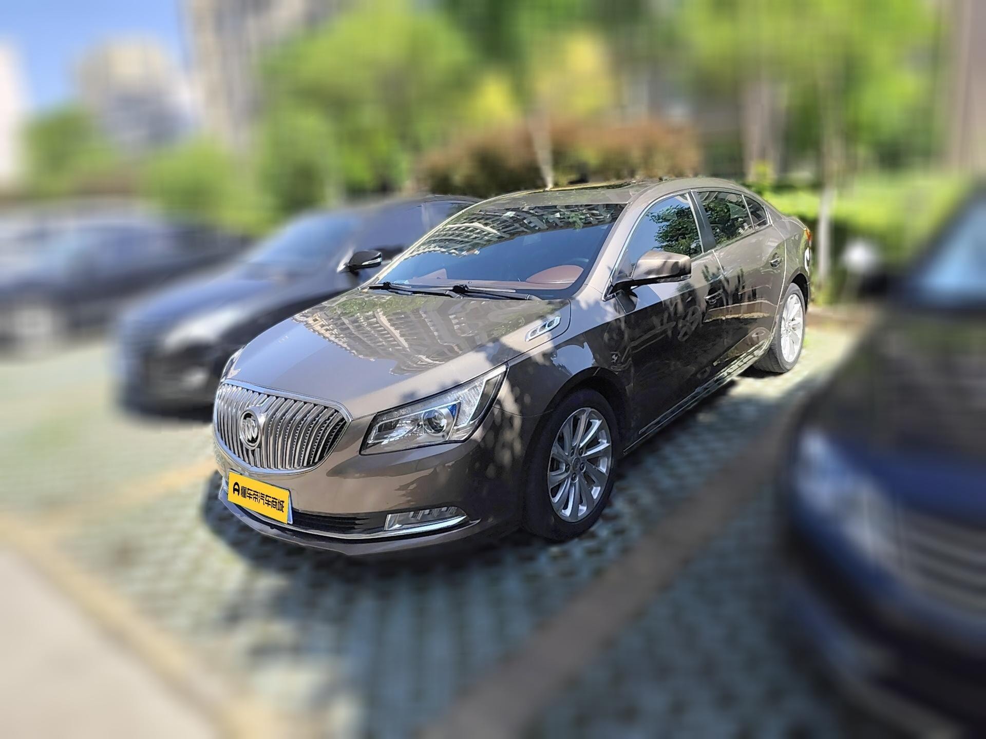 Main__Slider__Photo:undefined undefined 2013-0