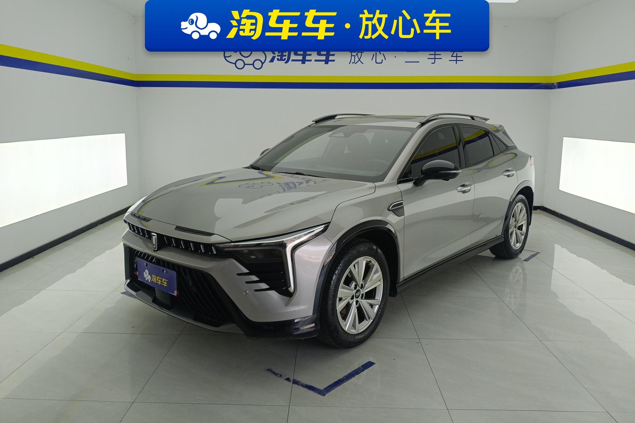 Main__Slider__Photo:undefined undefined 2022-0