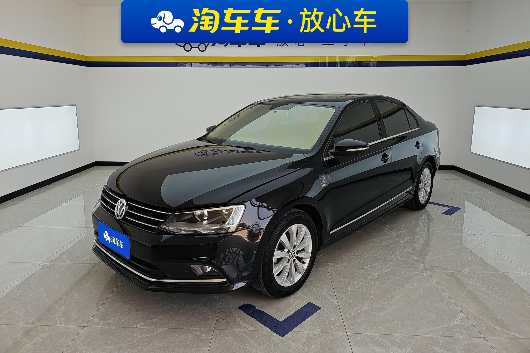 Main__Slider__Photo:undefined undefined 2015-0