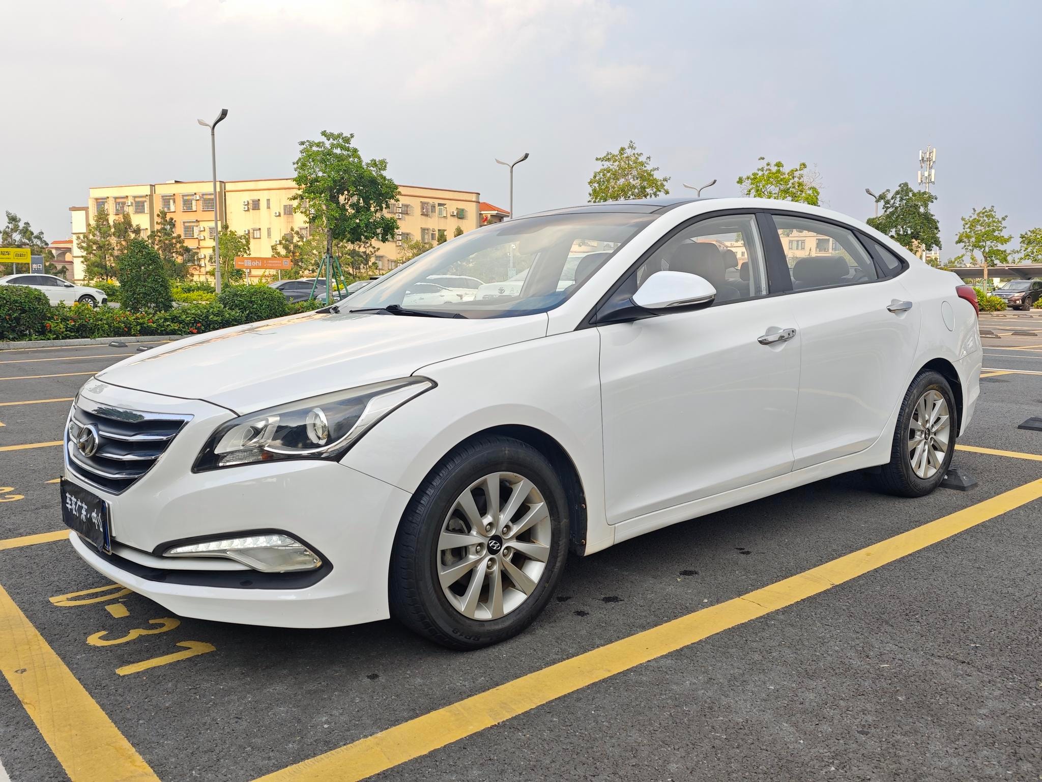 Main__Slider__Photo:undefined undefined 2014-0