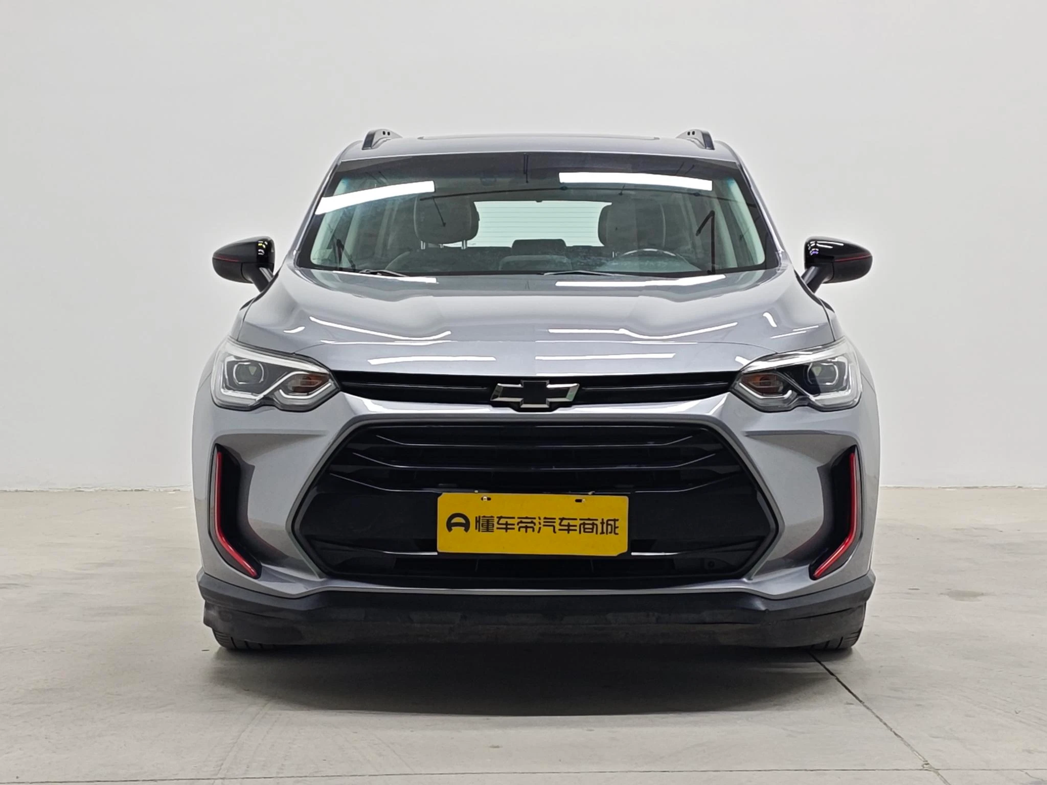 Main__Slider__Photo:undefined undefined 2019-1