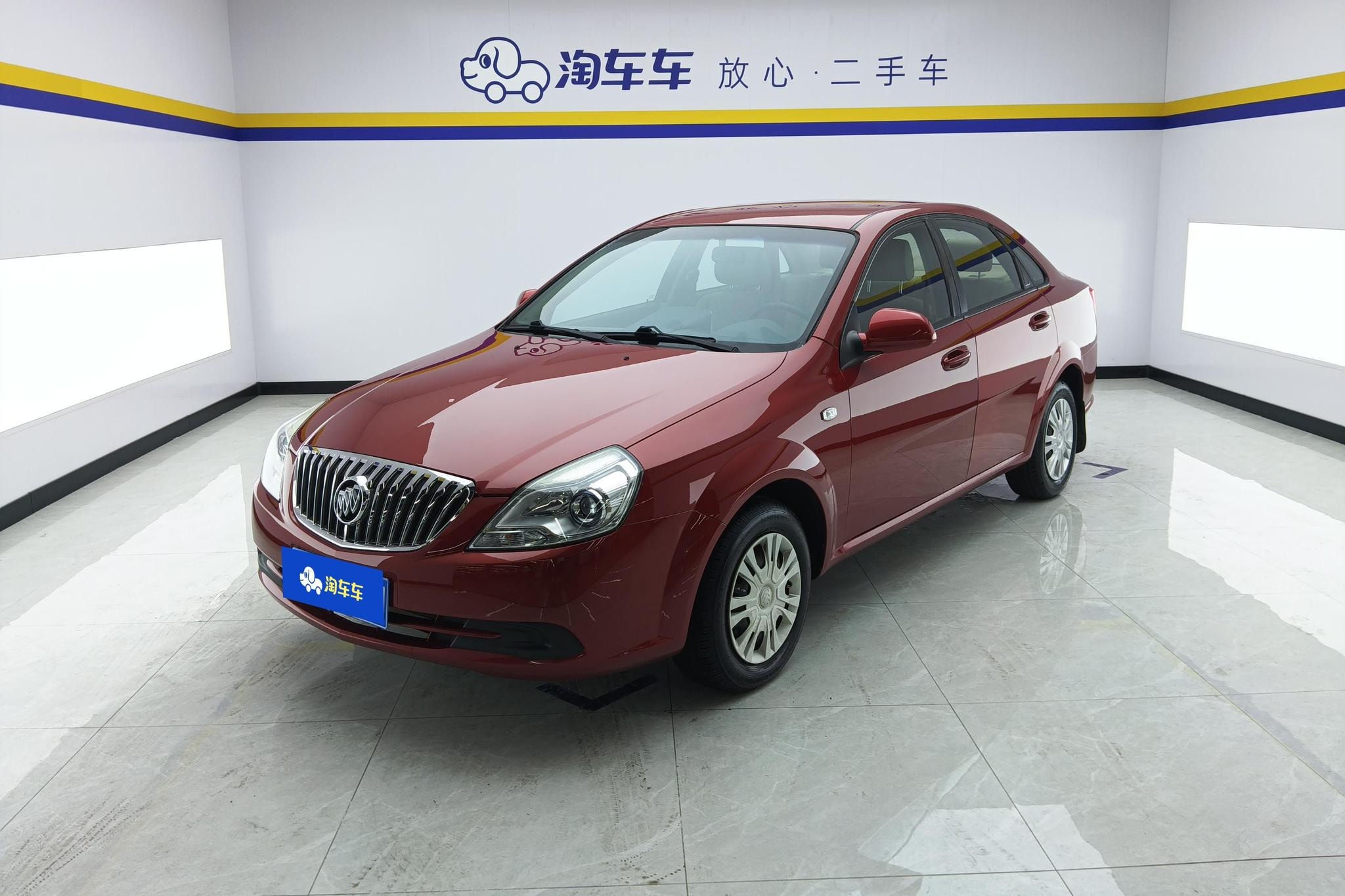 Main__Slider__Photo:undefined undefined 2015-0