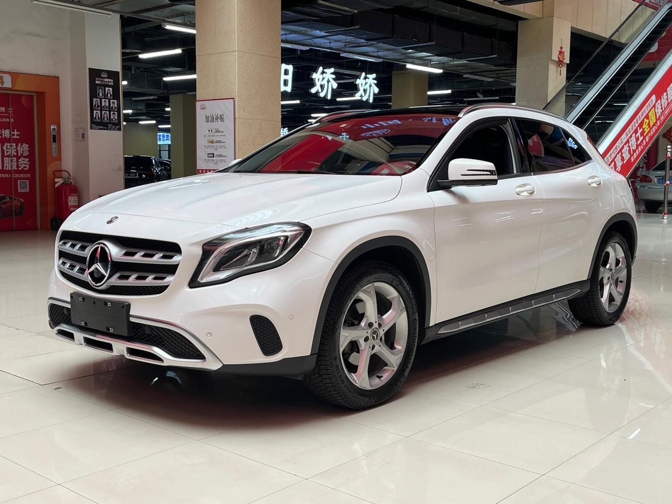 Main__Slider__Photo:undefined undefined 2019-0