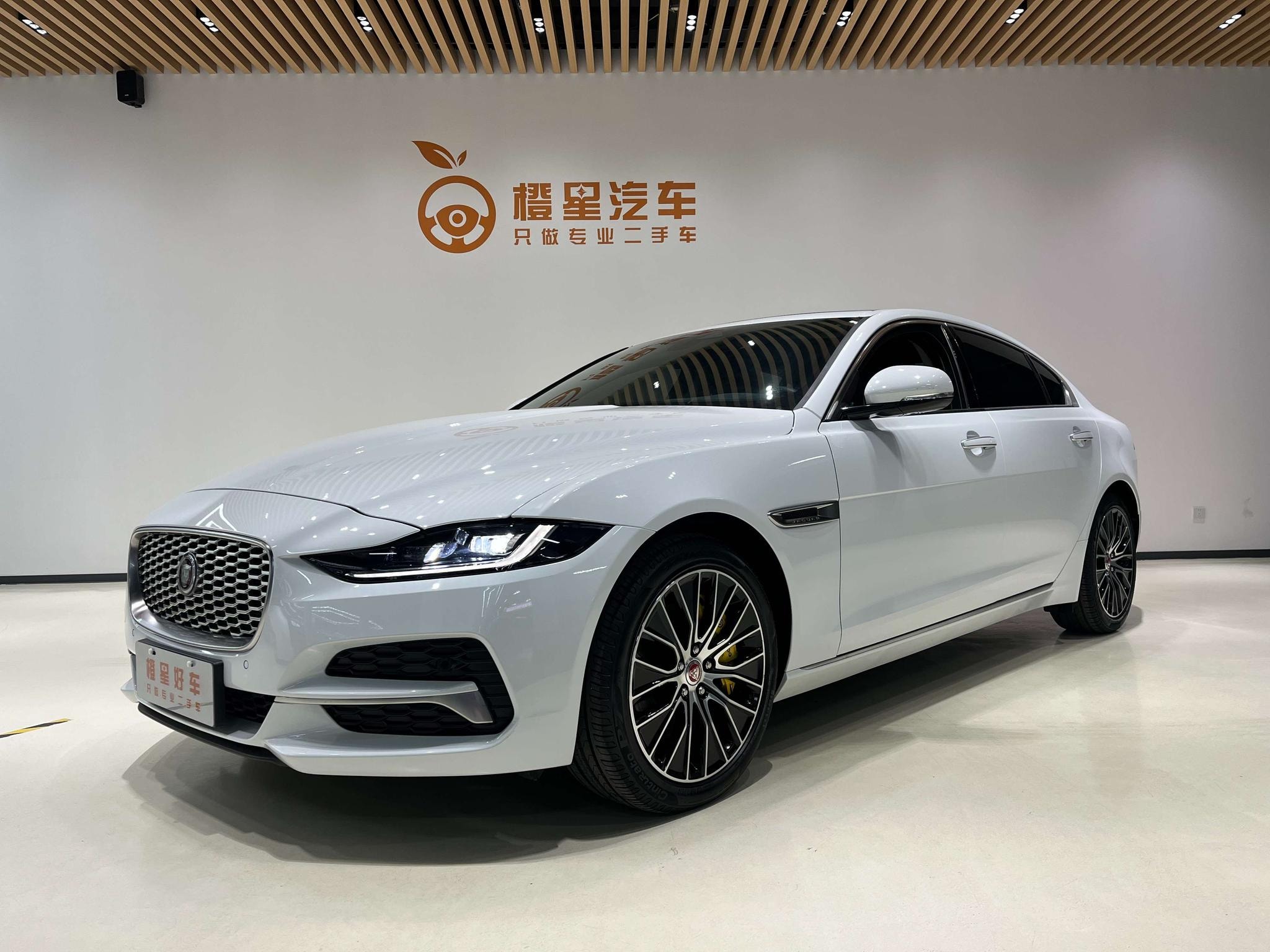 Main__Slider__Photo:undefined undefined 2021-0
