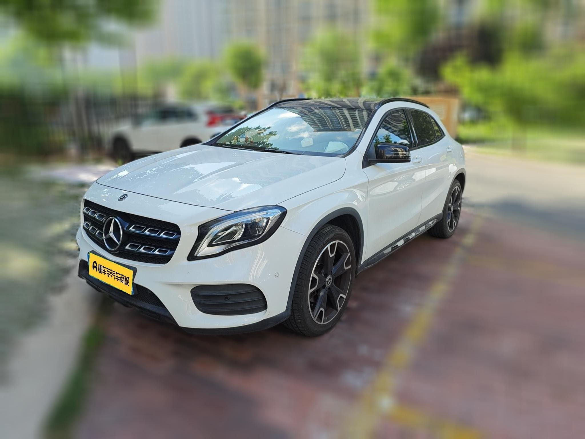 Main__Slider__Photo:undefined undefined 2019-0
