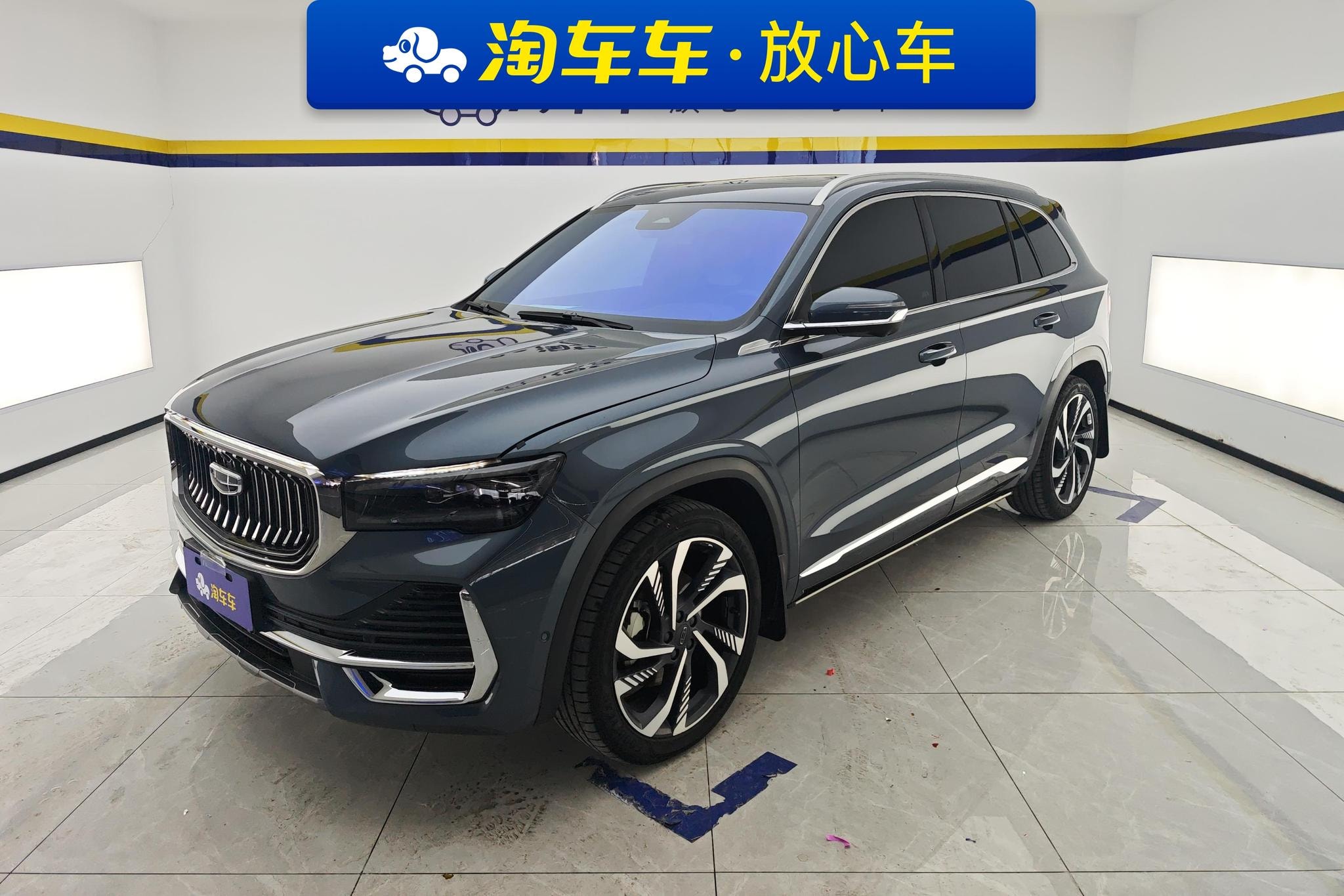 Main__Slider__Photo:undefined undefined 2021-0