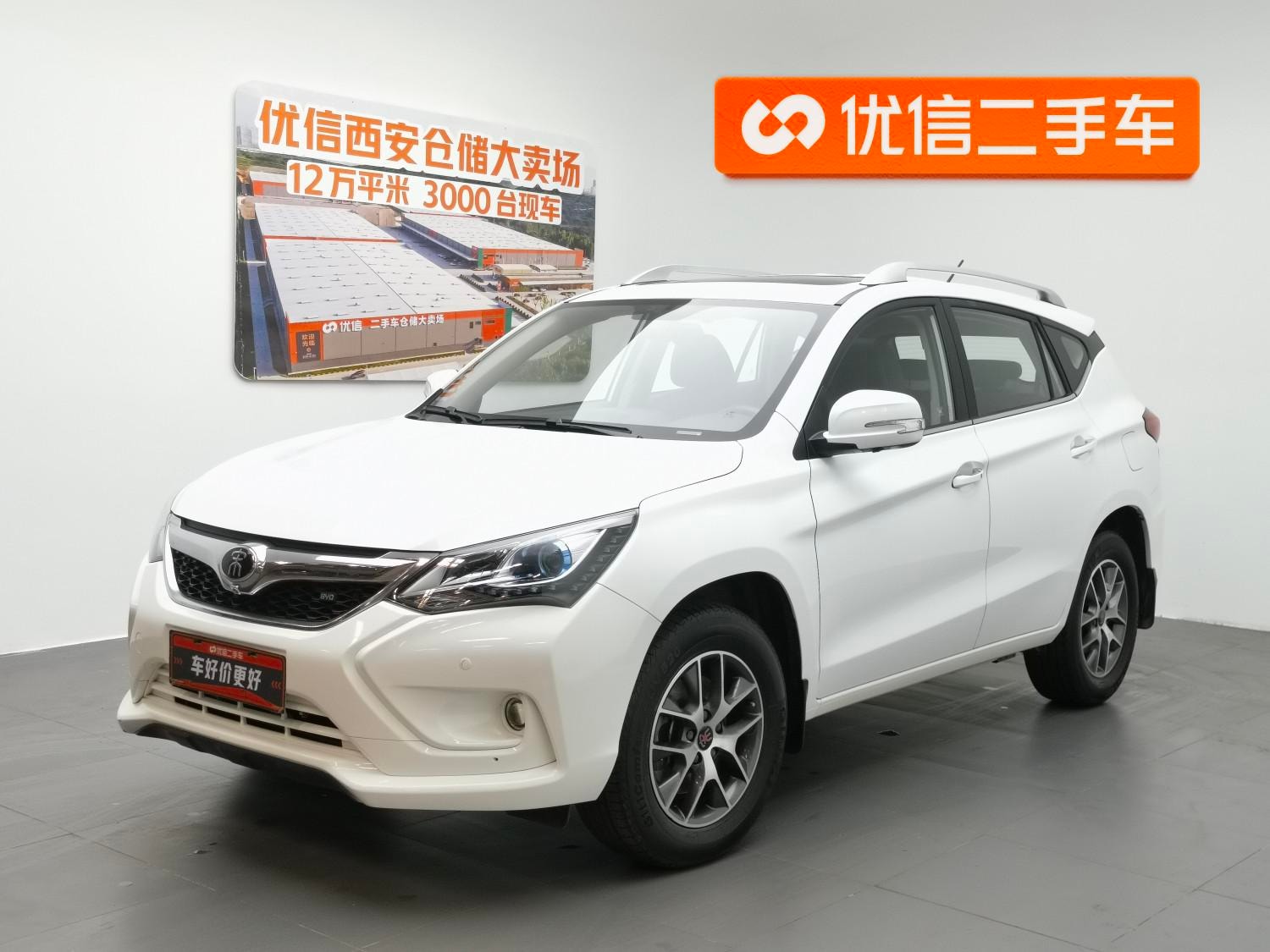 Main__Slider__Photo:undefined undefined 2016-0