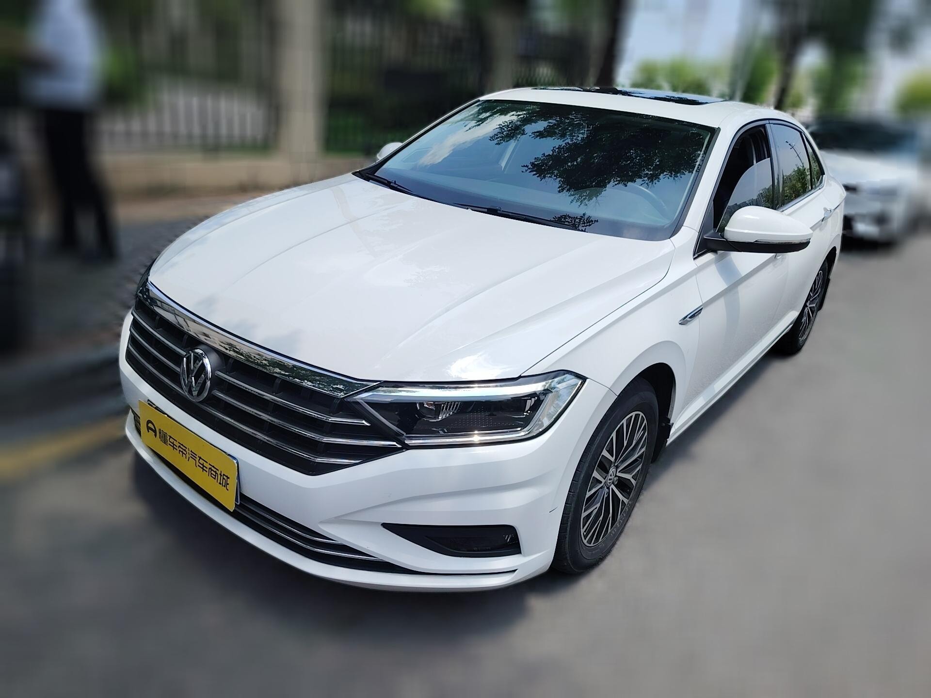 Main__Slider__Photo:undefined undefined 2019-0