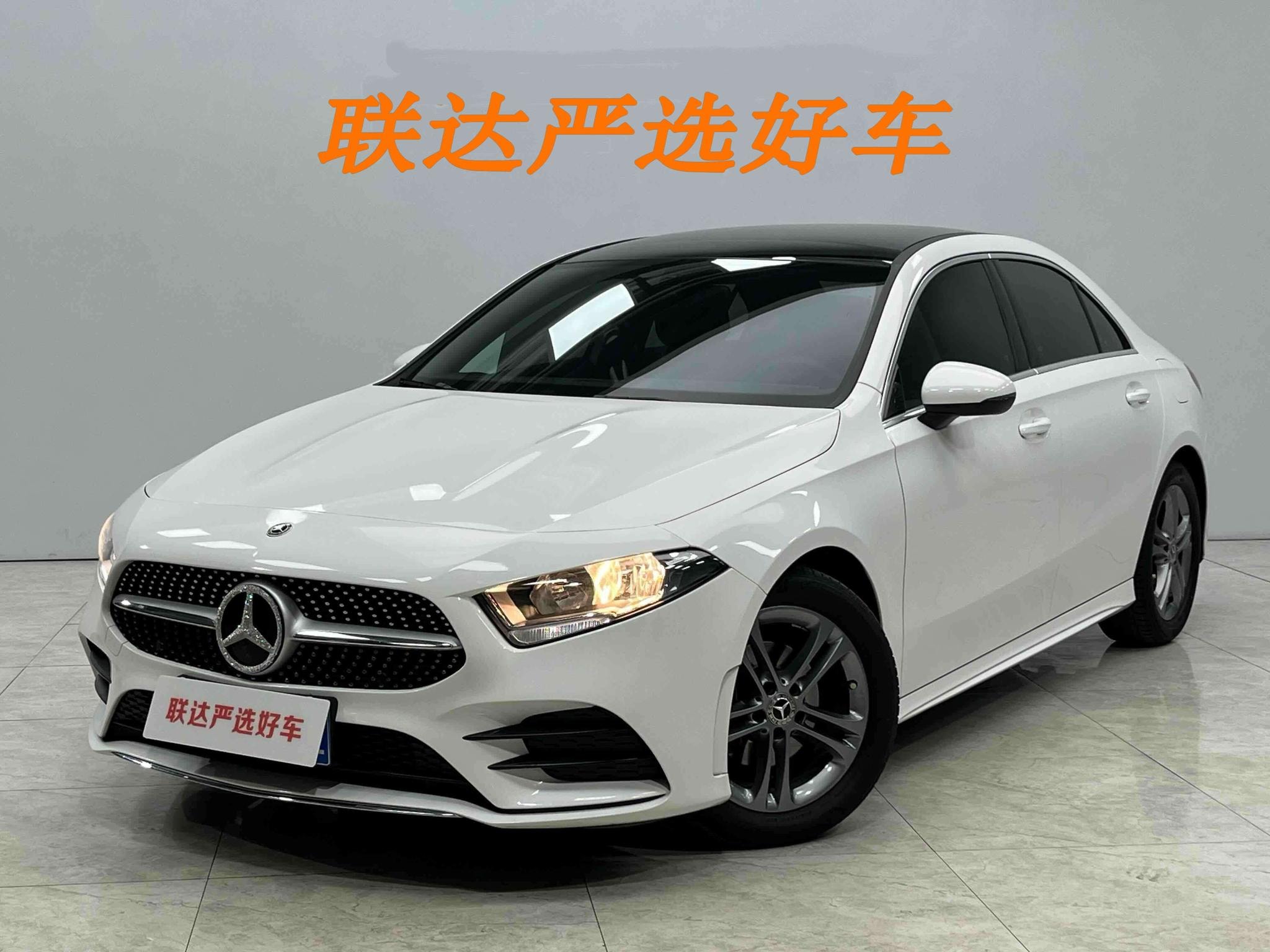 Main__Slider__Photo:undefined undefined 2022-0