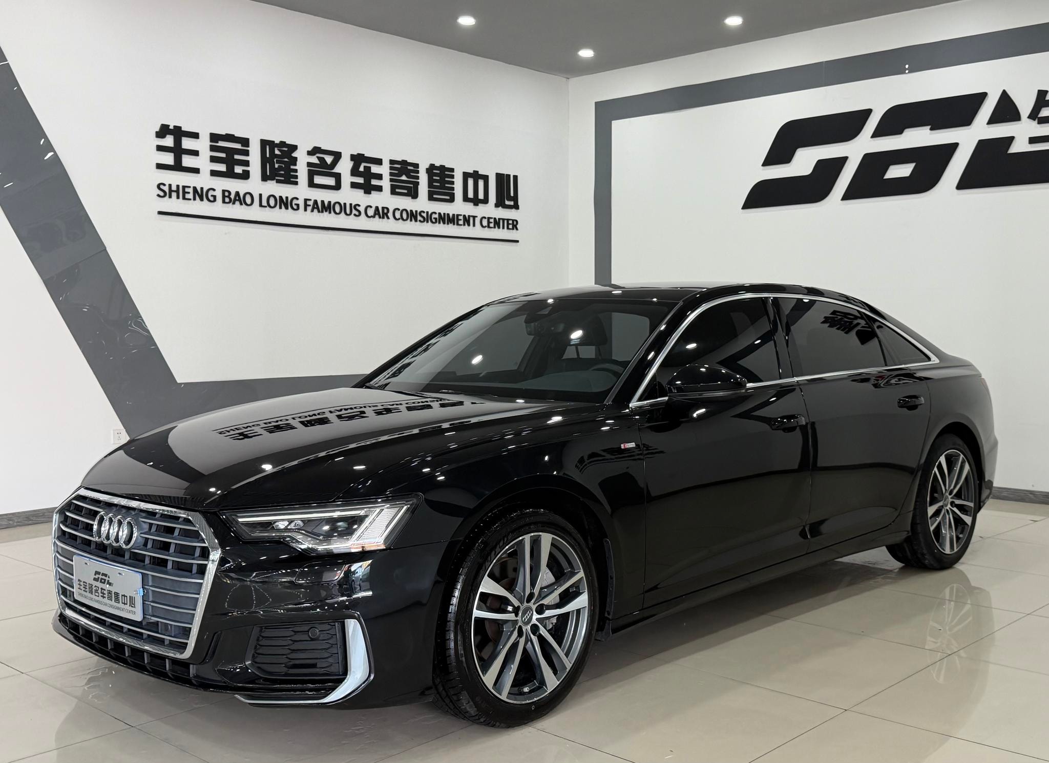 Main__Slider__Photo:undefined undefined 2019-0