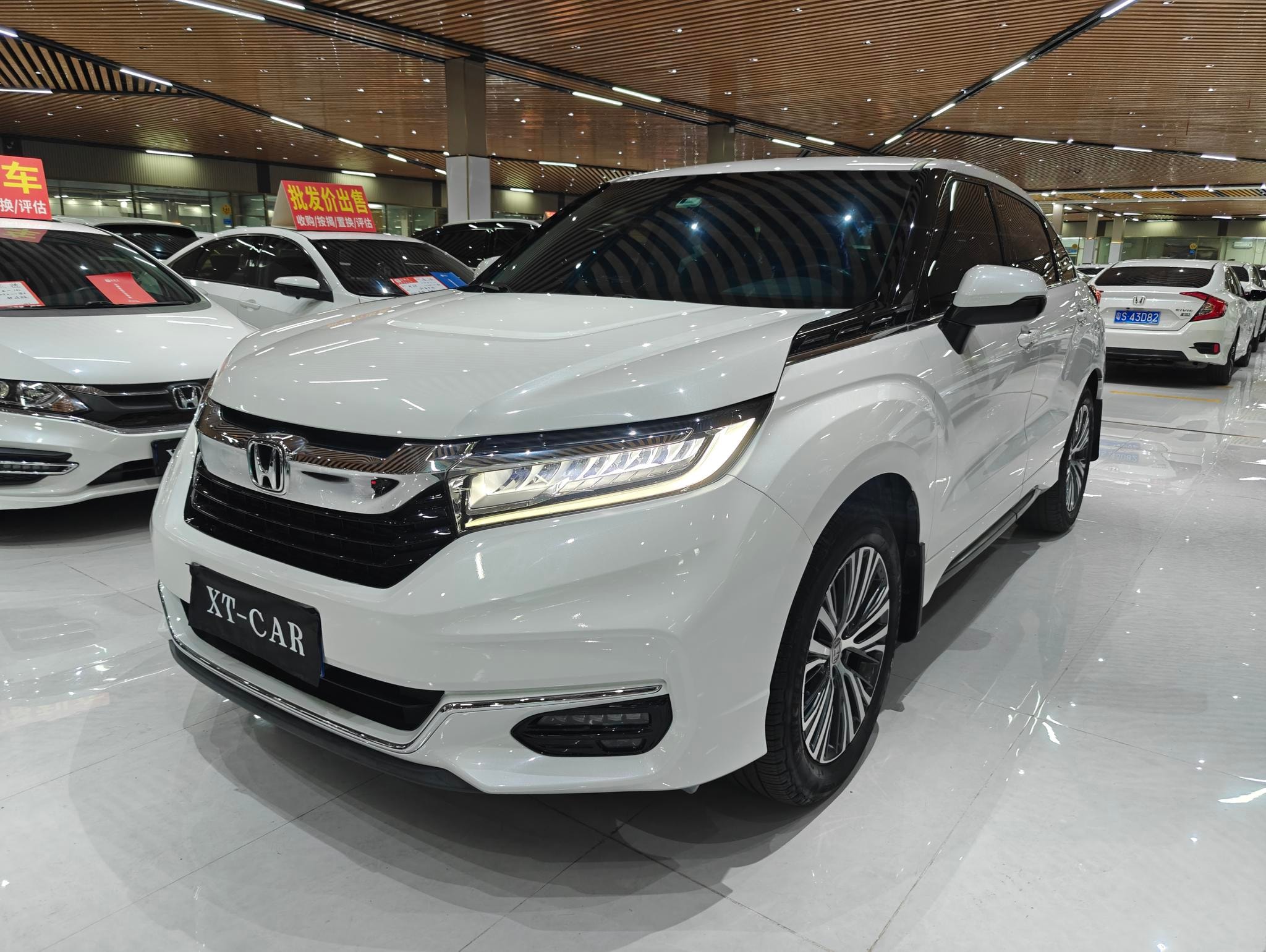 Main__Slider__Photo:undefined undefined 2020-0