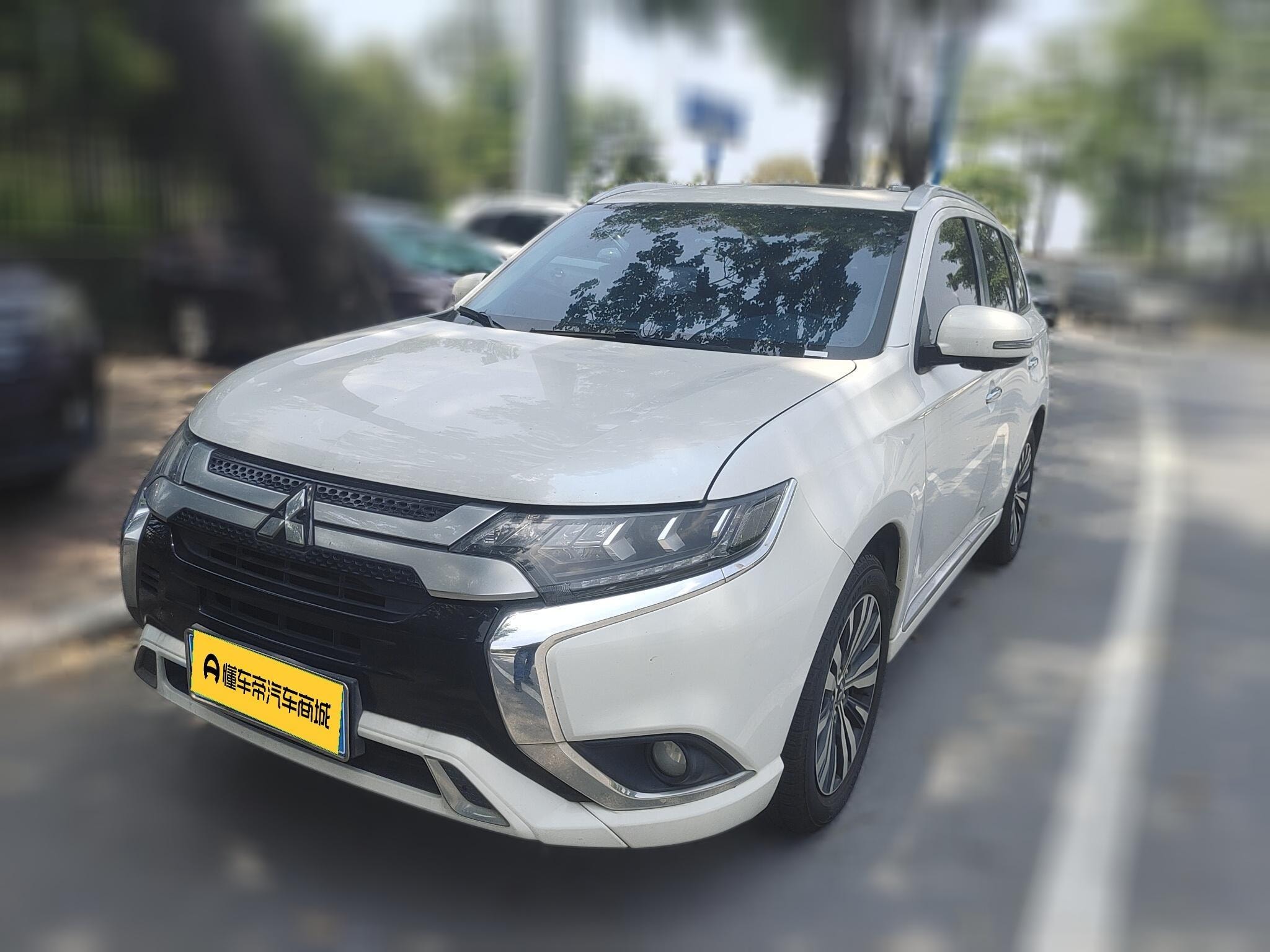 Main__Slider__Photo:undefined undefined 2021-0