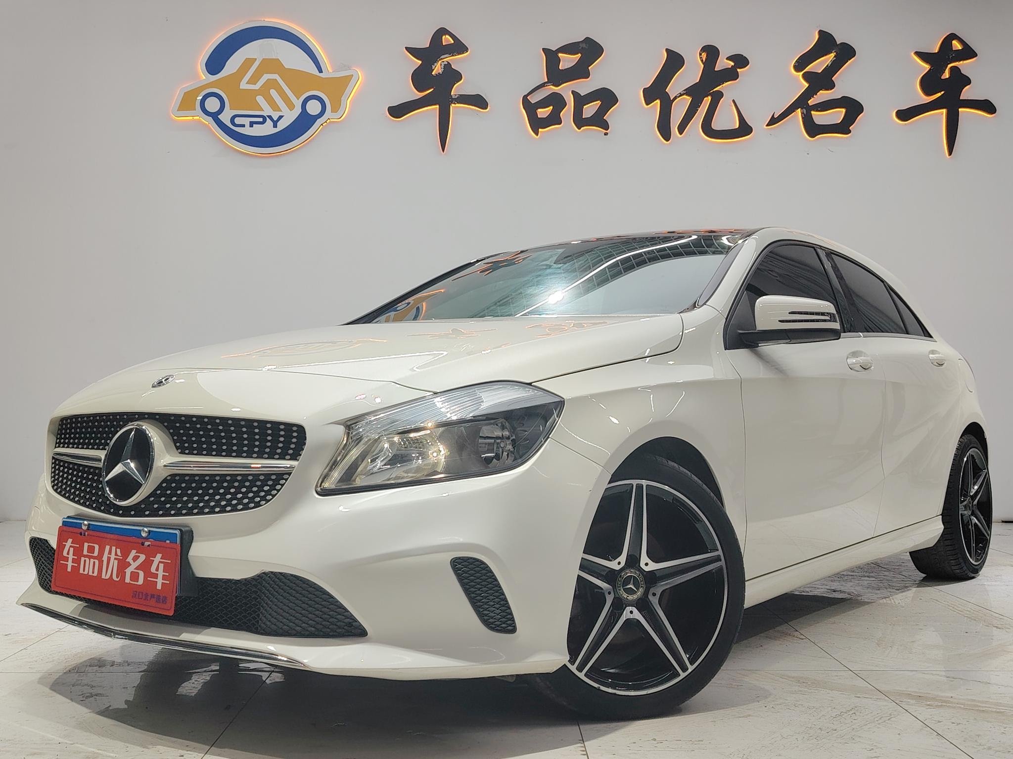 Main__Slider__Photo:undefined undefined 2017-0