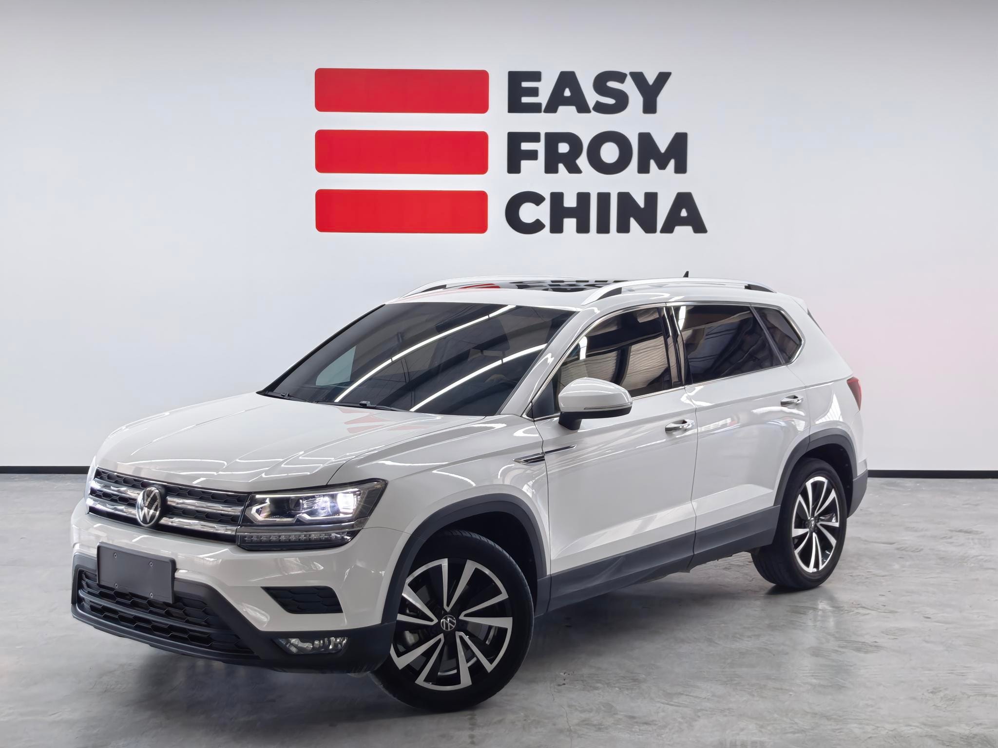 Main__Slider__Photo:undefined undefined 2022-0