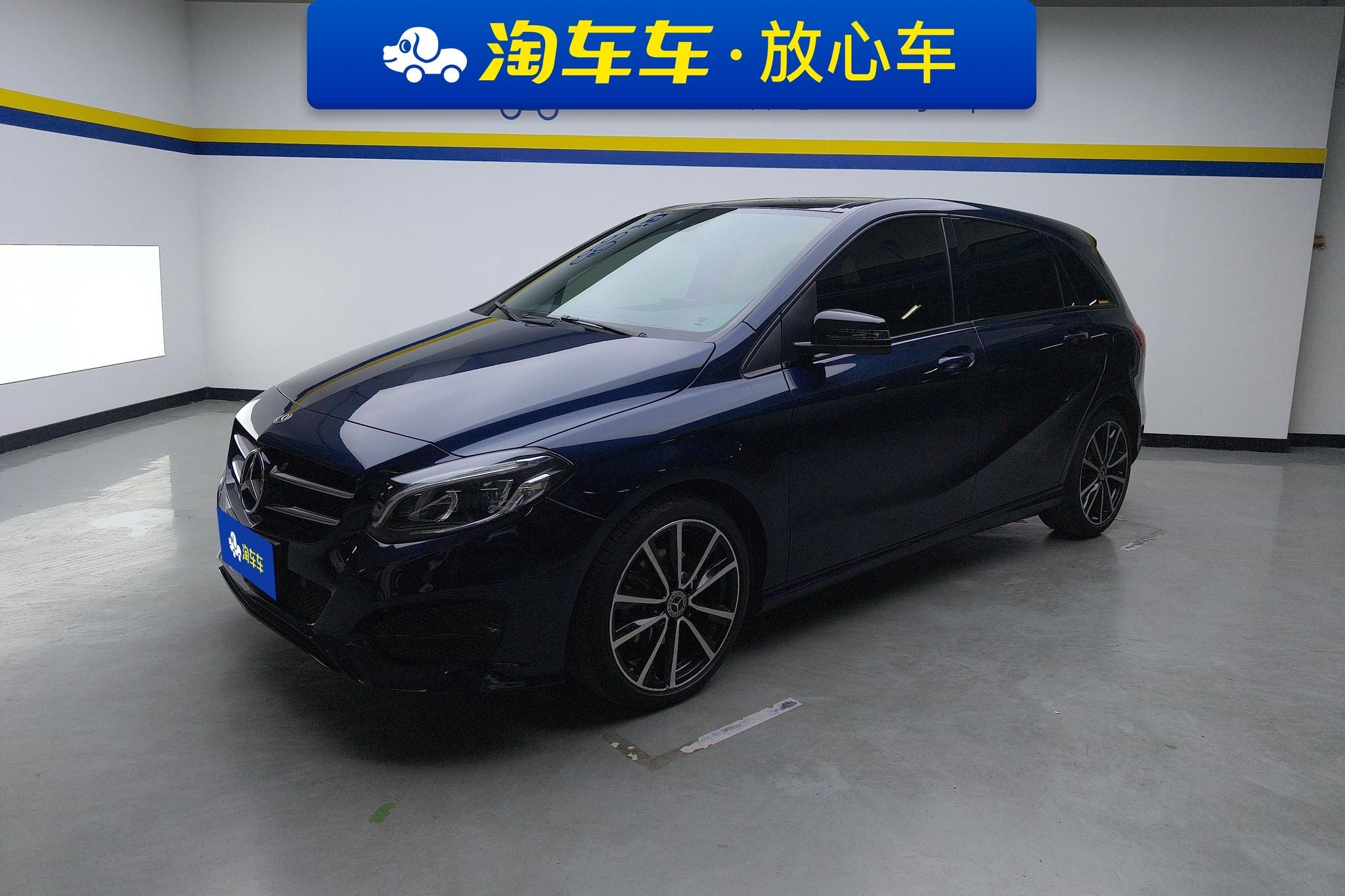 Main__Slider__Photo:undefined undefined 2018-0