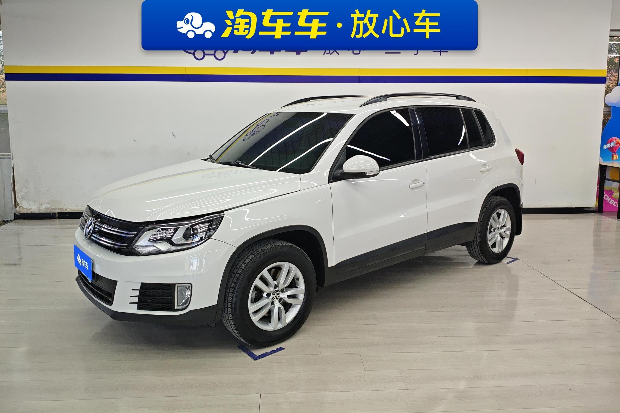 Main__Slider__Photo:undefined undefined 2015-0