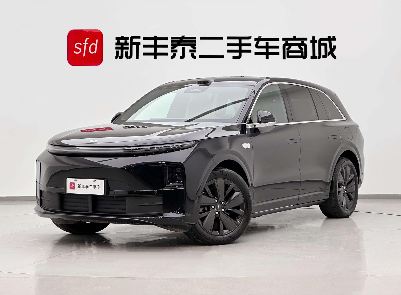 Main__Slider__Photo:undefined undefined 2025-0