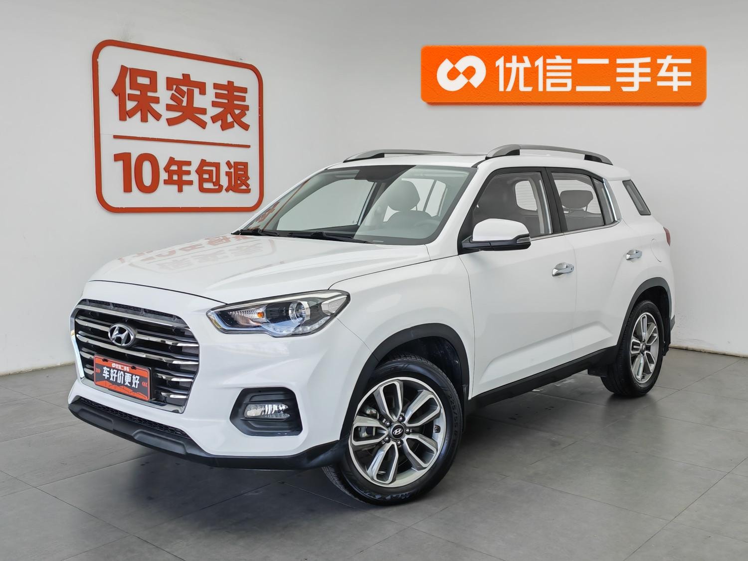 Main__Slider__Photo:undefined undefined 2019-0