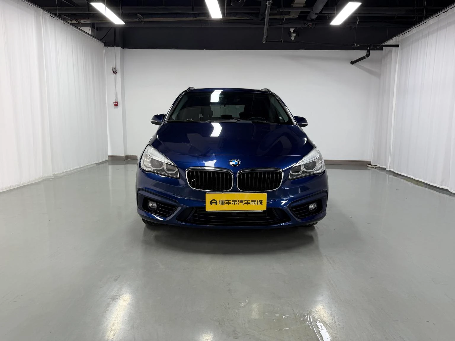 Main__Slider__Photo:undefined undefined 2015-1