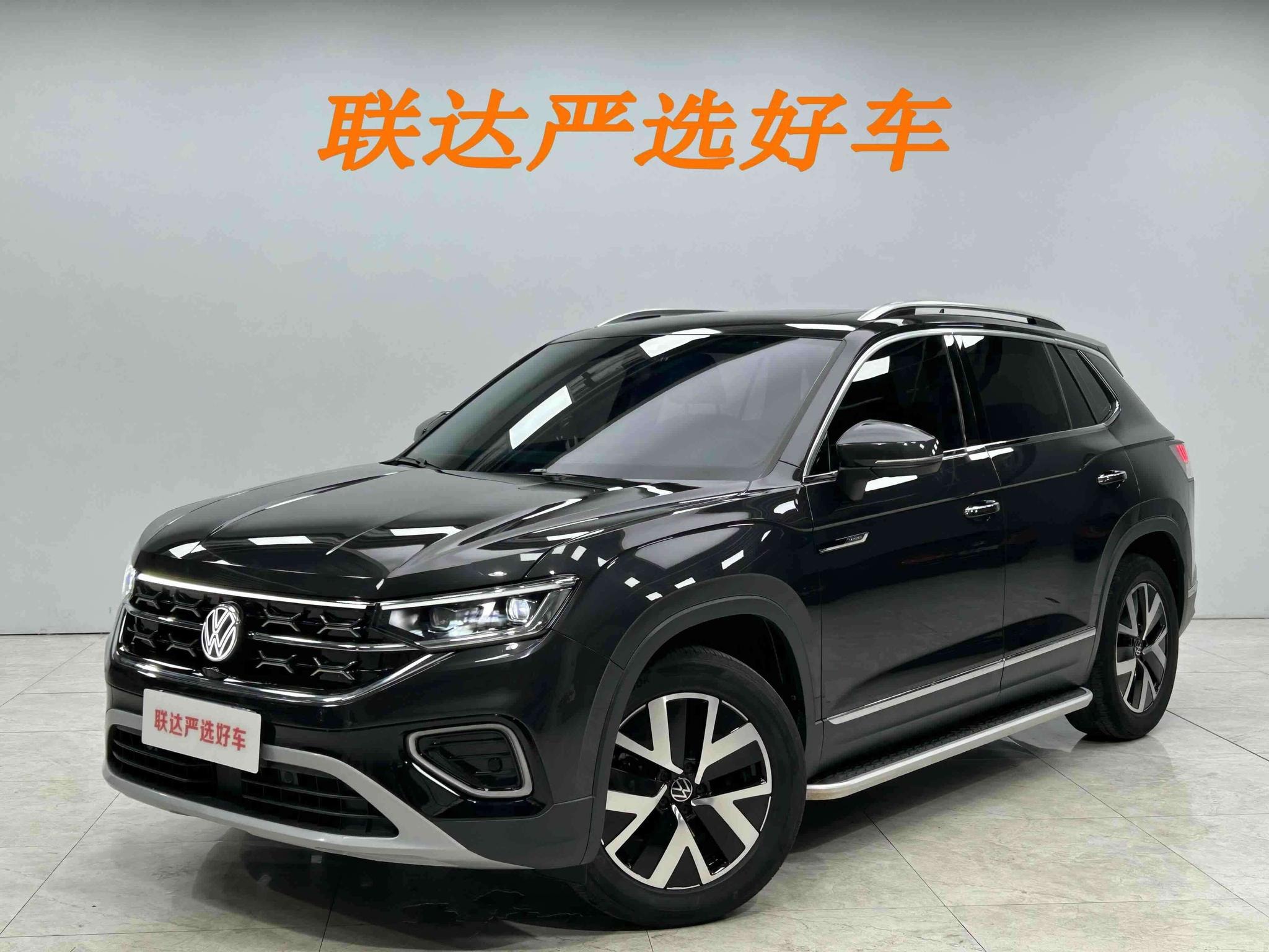 Main__Slider__Photo:undefined undefined 2023-0