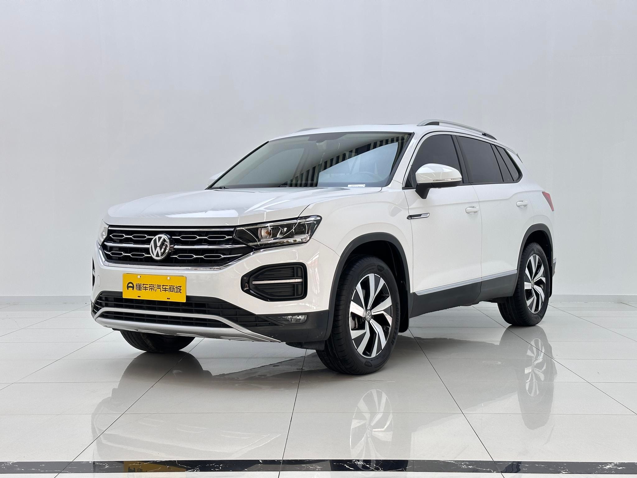 Main__Slider__Photo:undefined undefined 2020-0